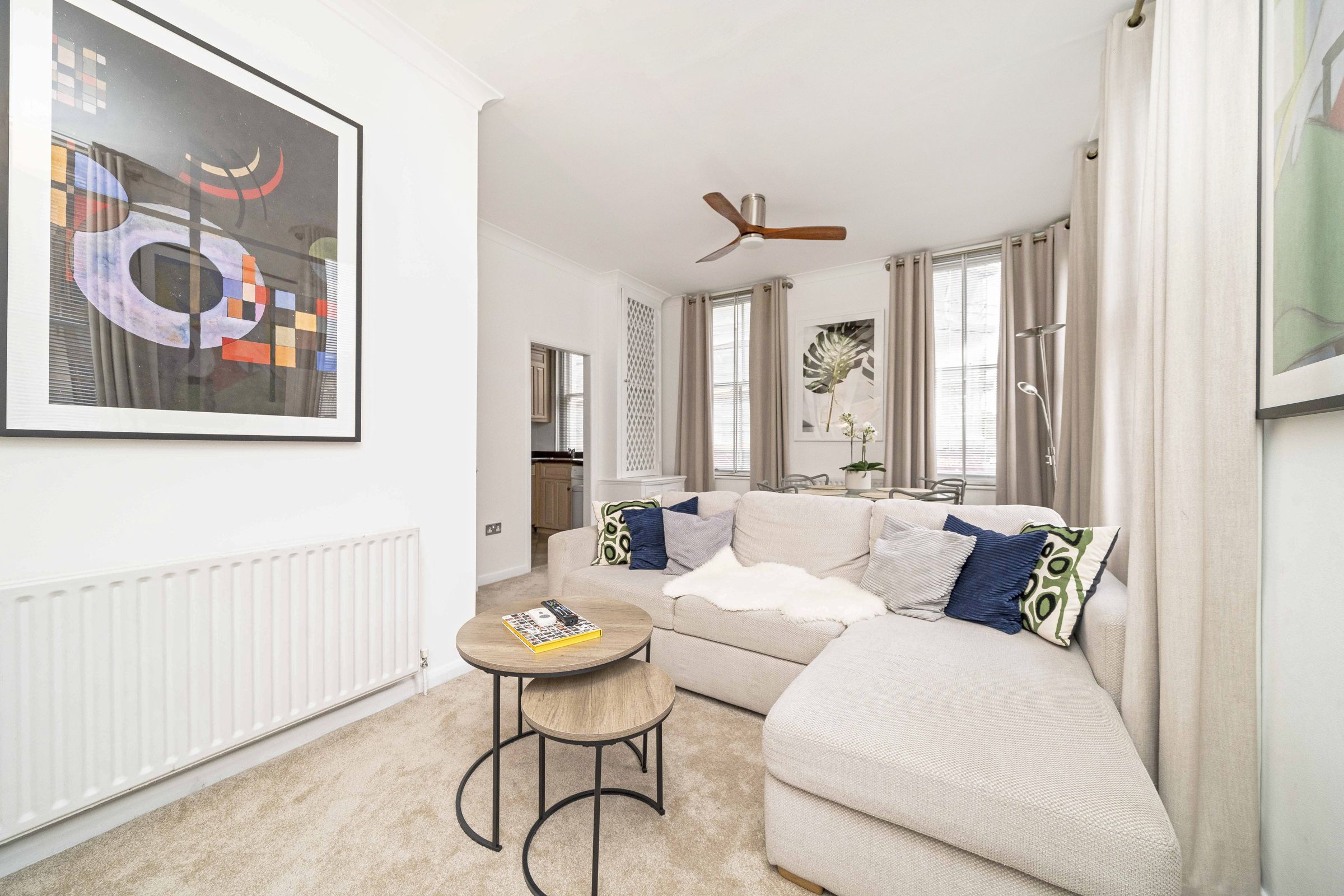 Flat Drayton Gardens in Greater London