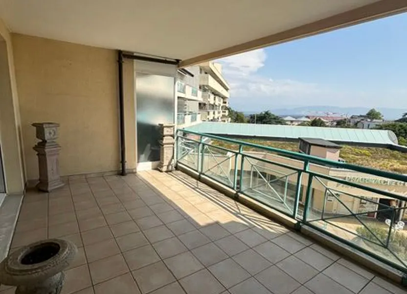 Appartement Rue Leone de Joinville à Gex