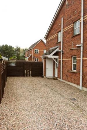 House Whitethorn Brae in Newtownards