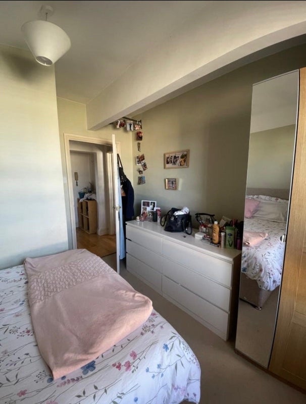 Room Cotham Side in Bristol
