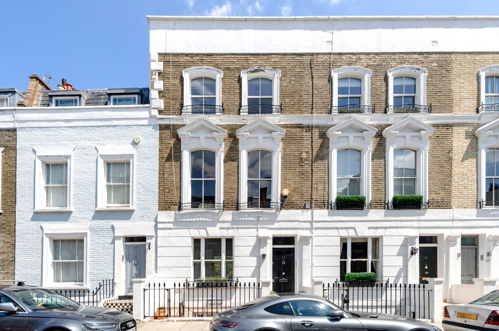 House Abingdon Road in Greater London