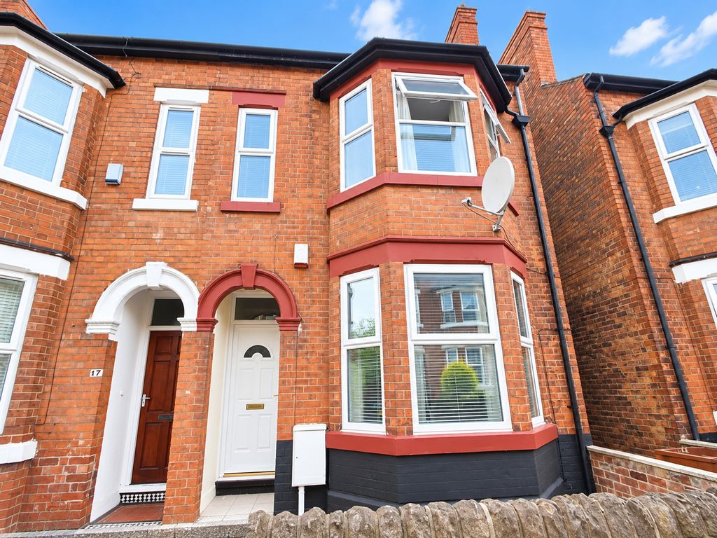 Flat Ashburnham Avenue in Nottingham