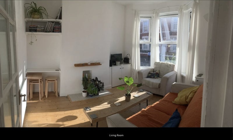 Room Albert Edward Road in Liverpool