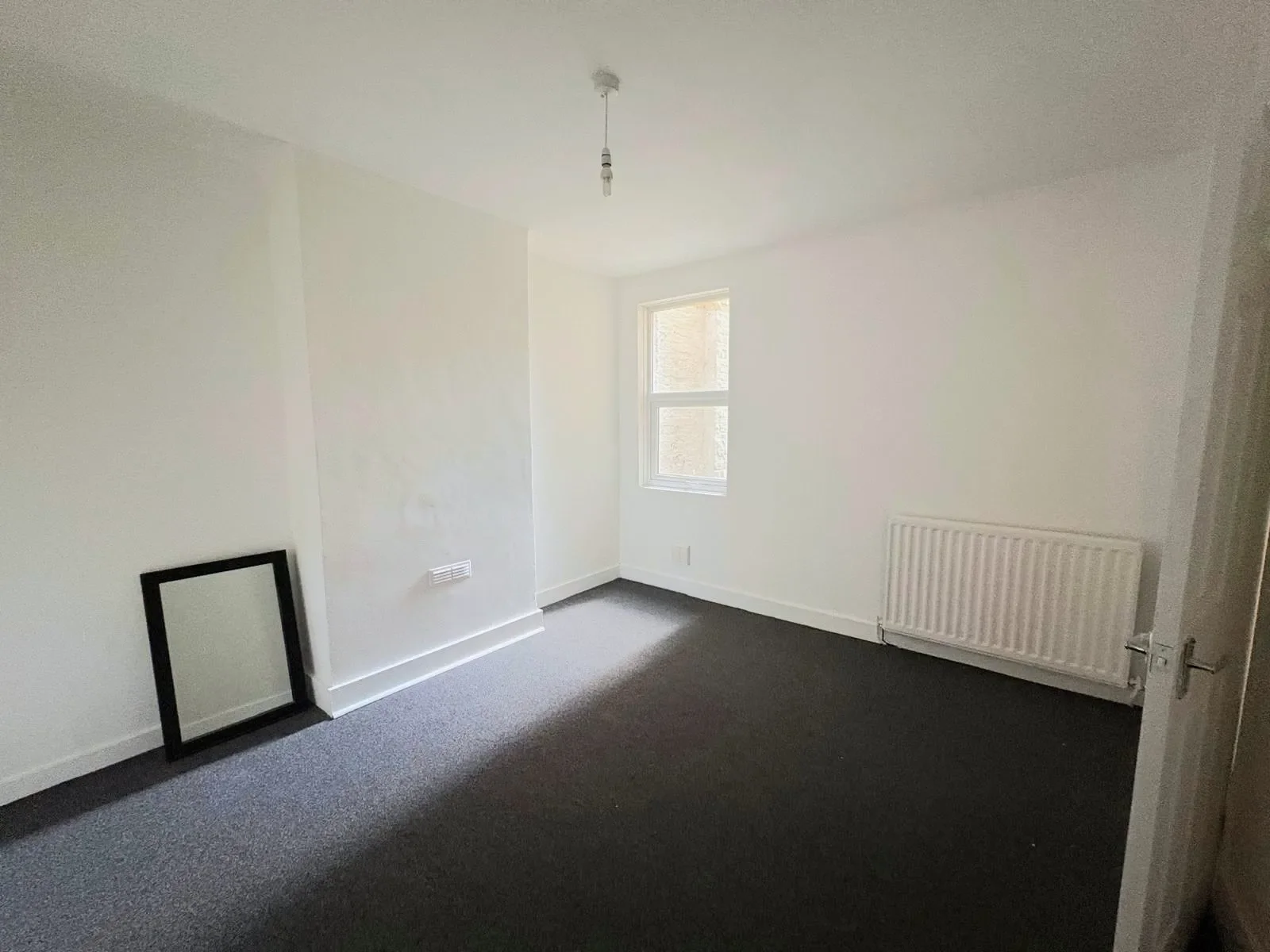 Flat Charlton Street in Maidstone