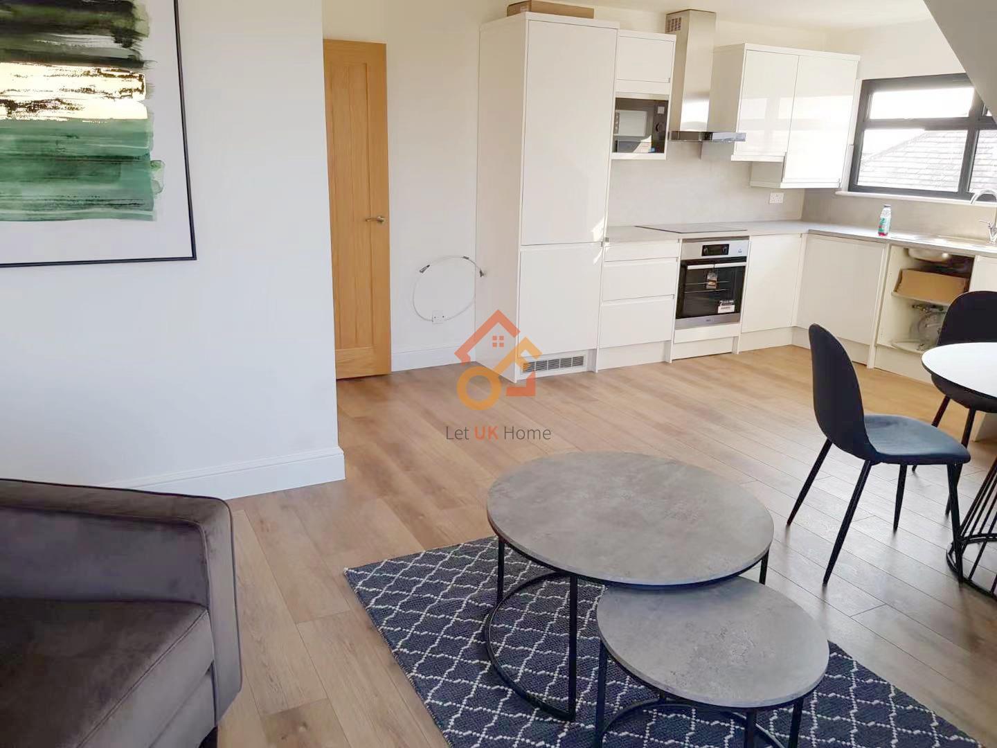 House Hendon Way in Greater London