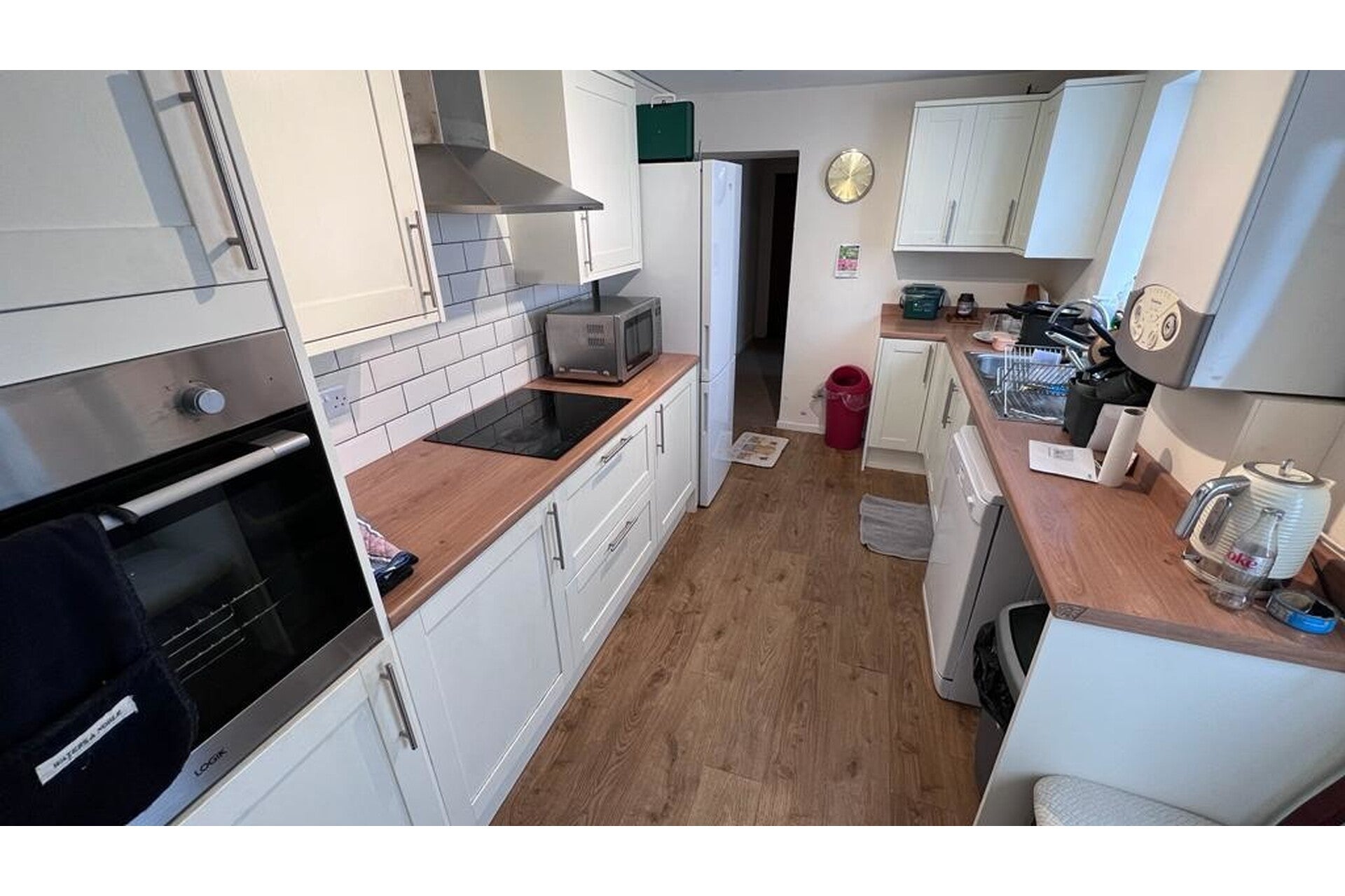 Flat Oystermouth Road in Swansea