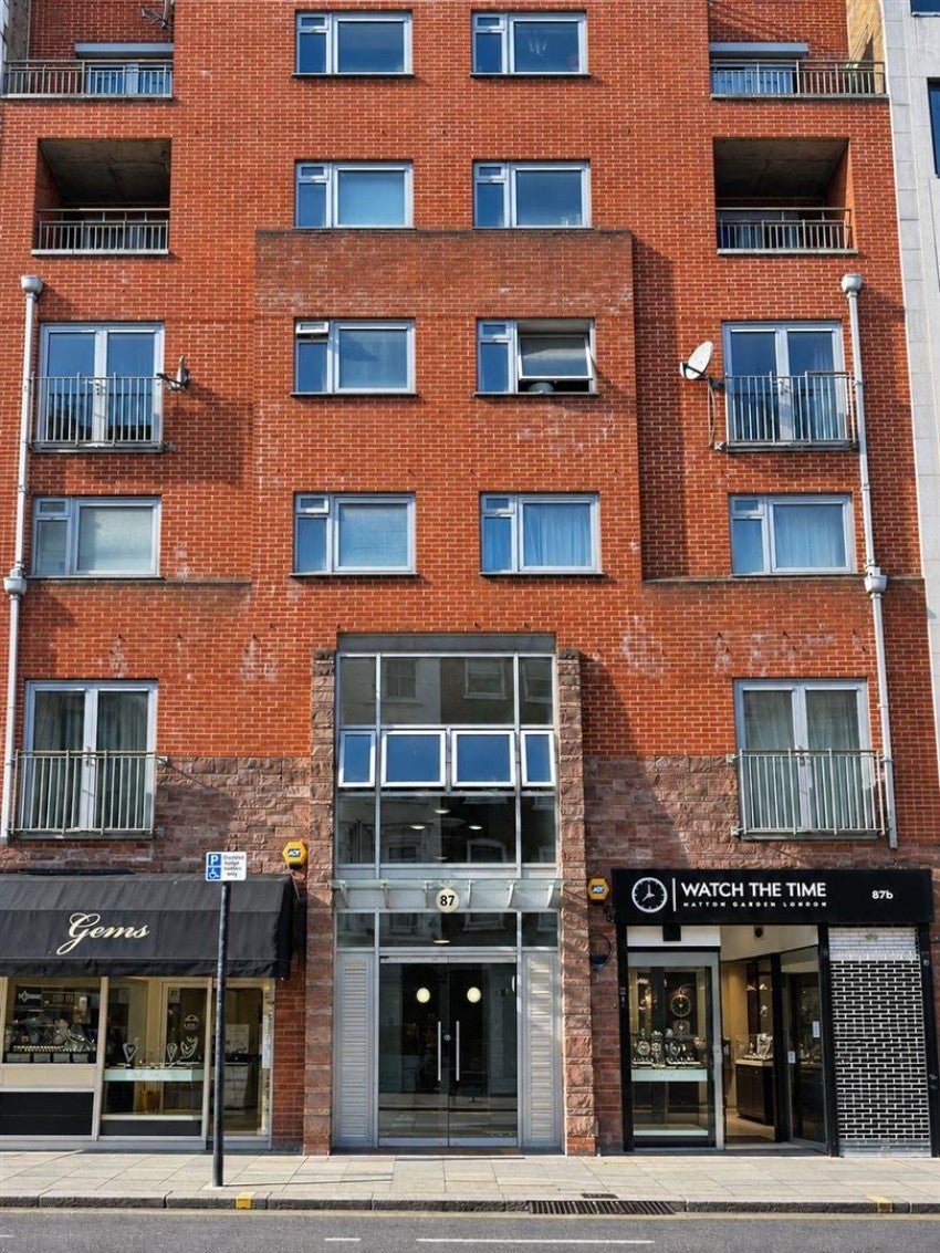 Flat Hatton Garden in Greater London