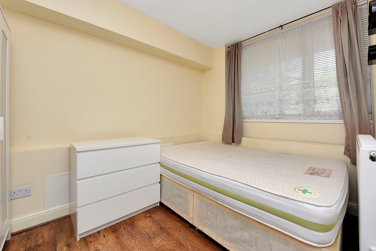 House Lorrimore Road in Greater London