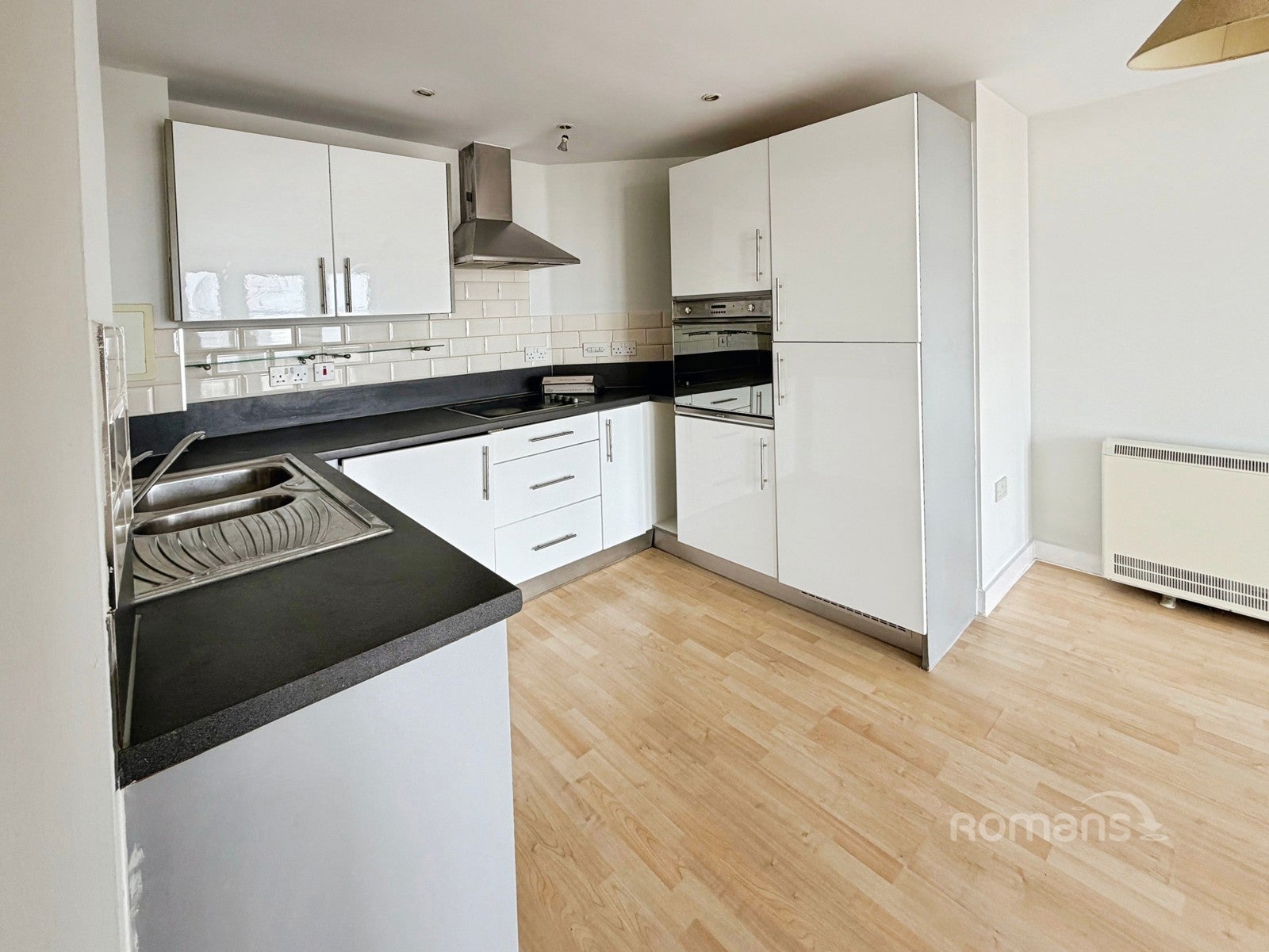 Flat Winterthur Way in Basingstoke and Deane