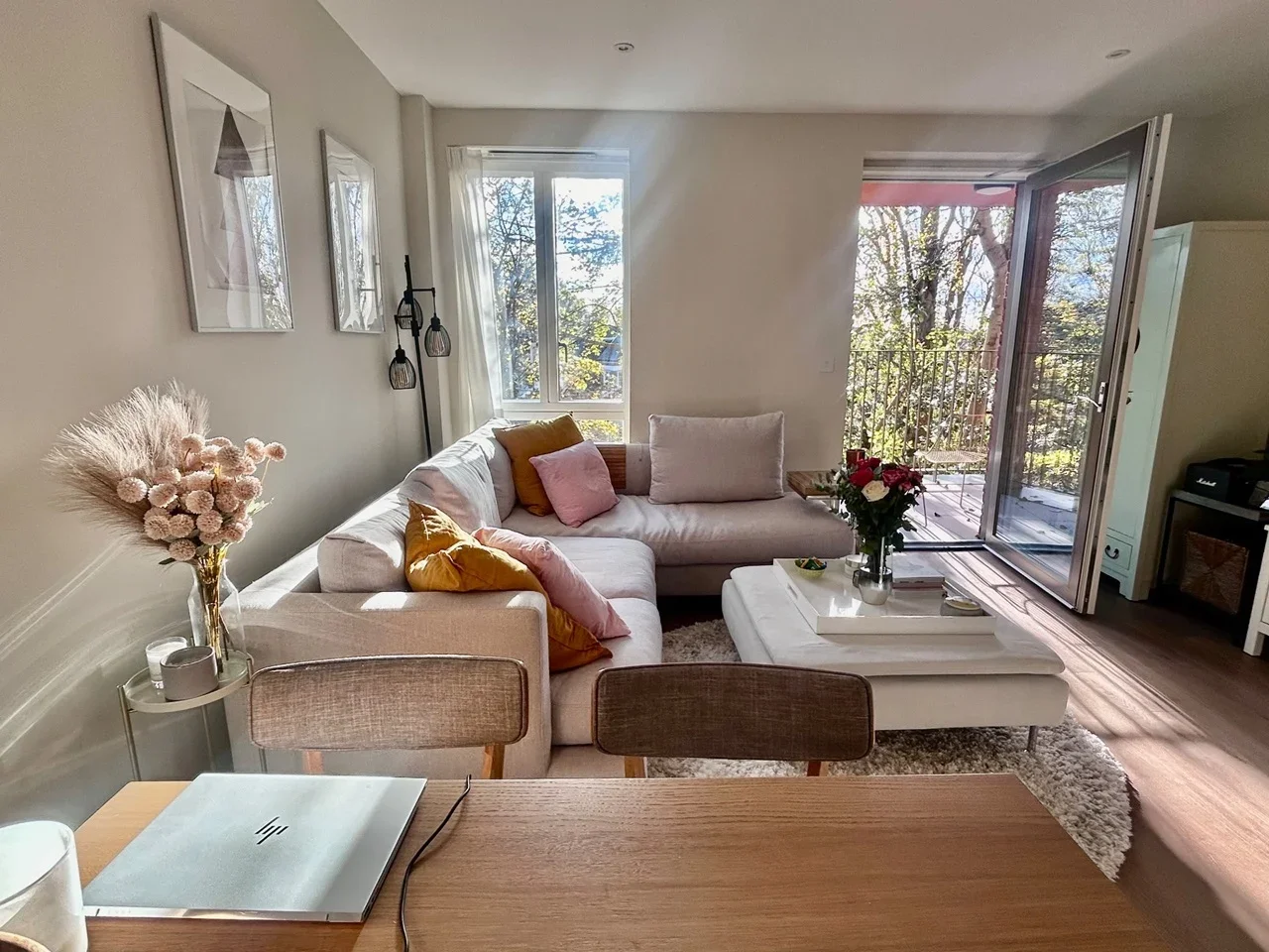 Flat Maygrove Road in Greater London