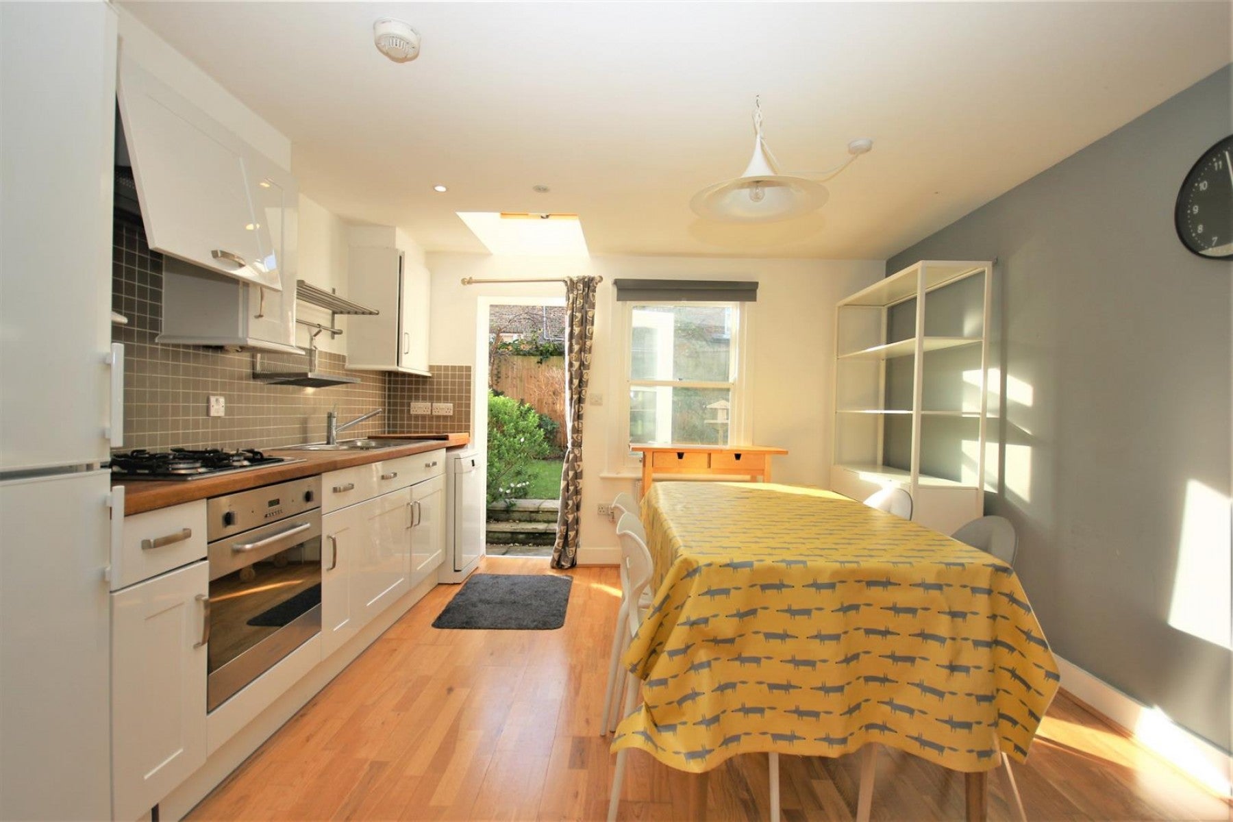 Flat Wilberforce Road in Greater London