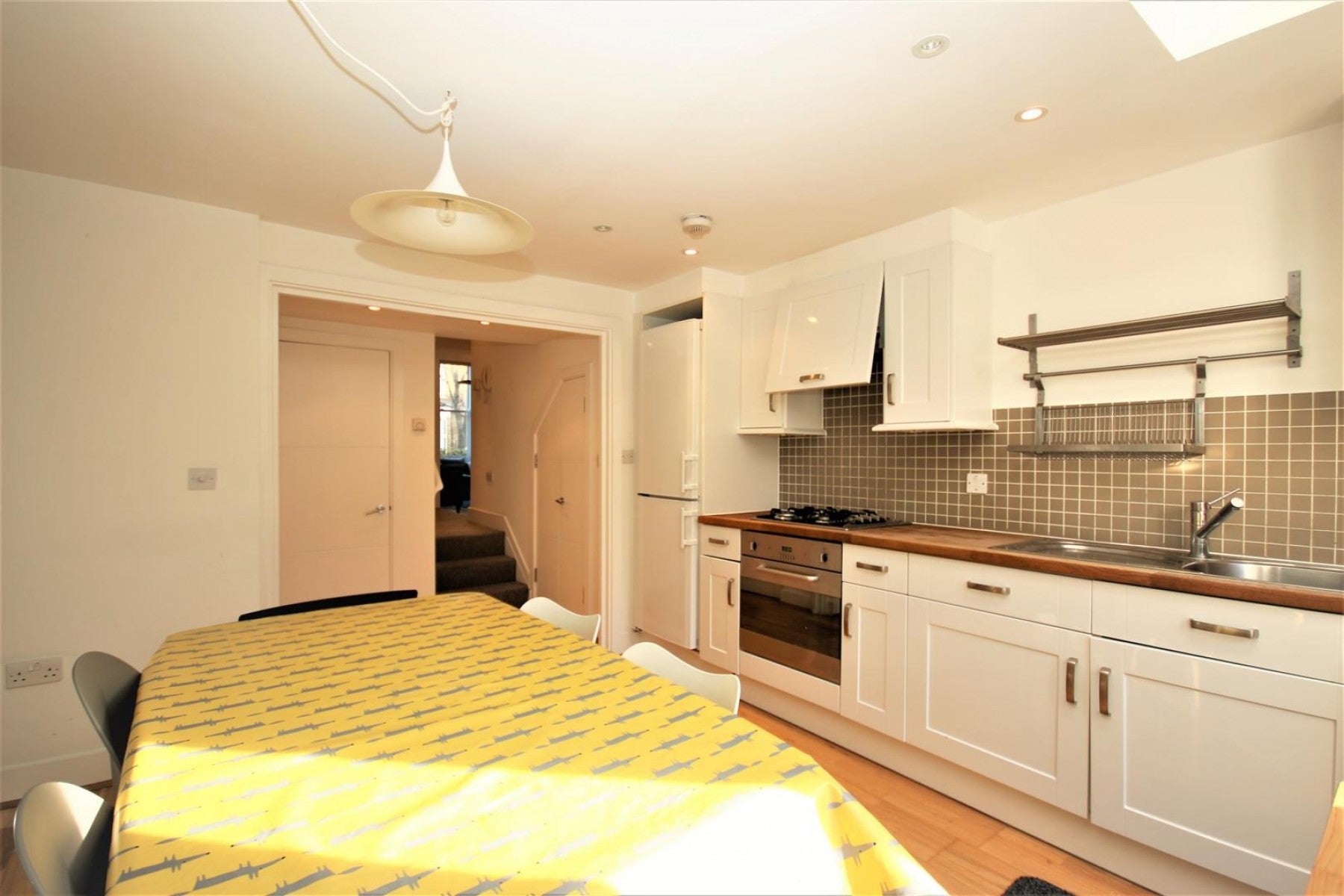 Flat Wilberforce Road in Greater London