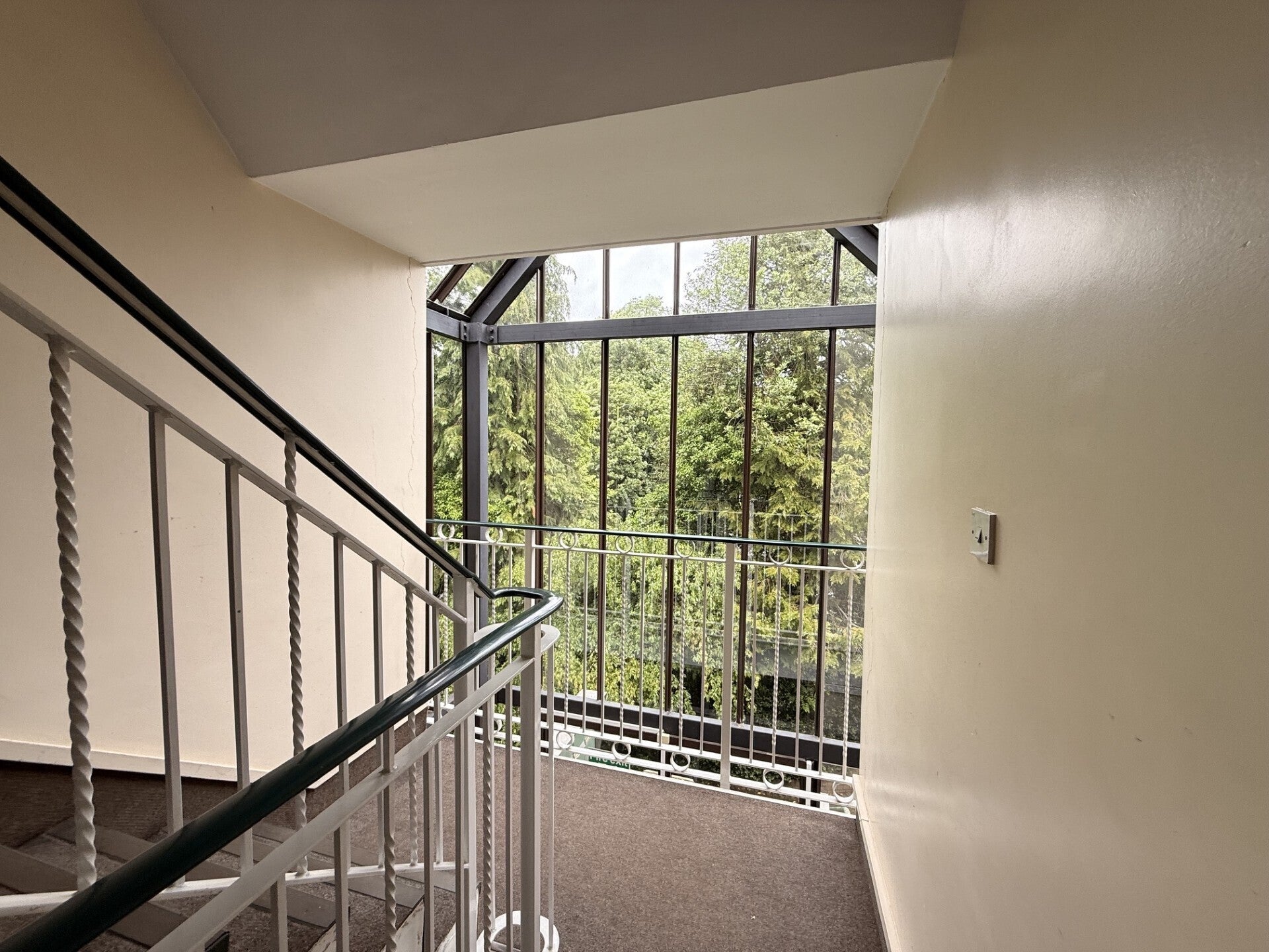 Flat Hagden Lane in Watford