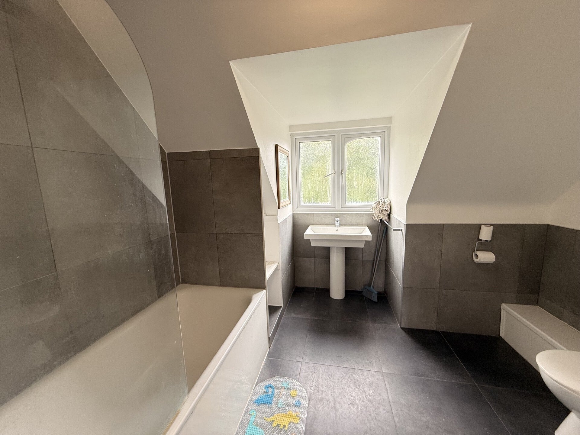 Flat Hagden Lane in Watford