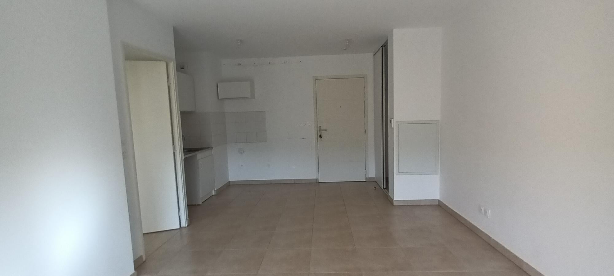 Appartement Boulevard Pierre Chavaroche à Le Luc