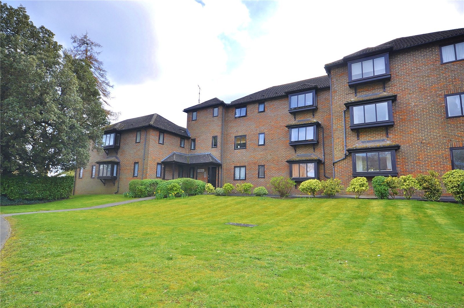 Flat Twycross Road in Waverley