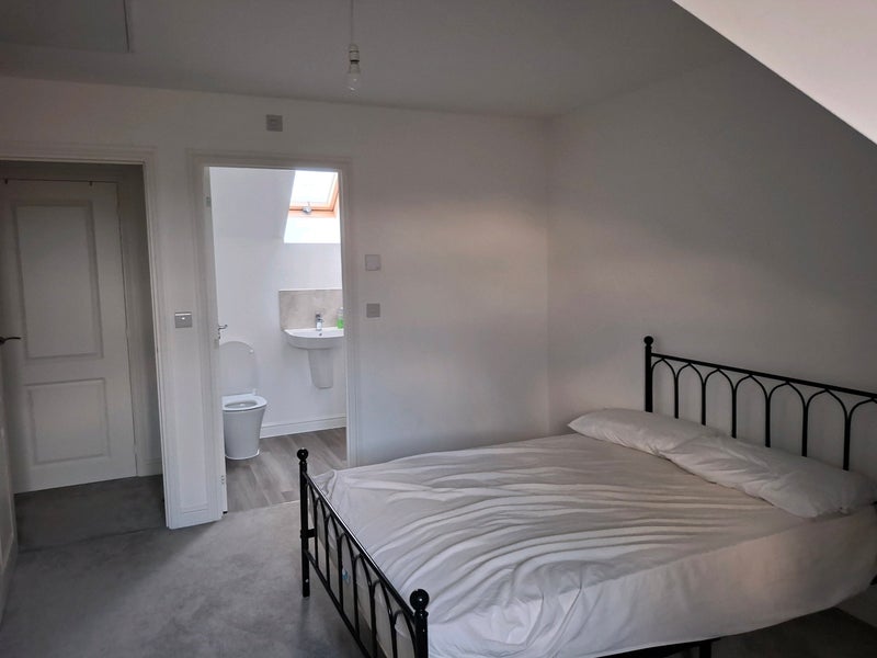 Room Ansell Street in Basildon