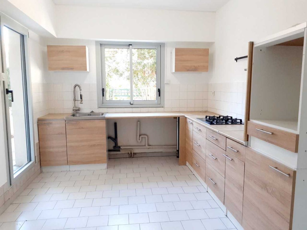 Flat Chemin du Mas de Cheylon in Nîmes