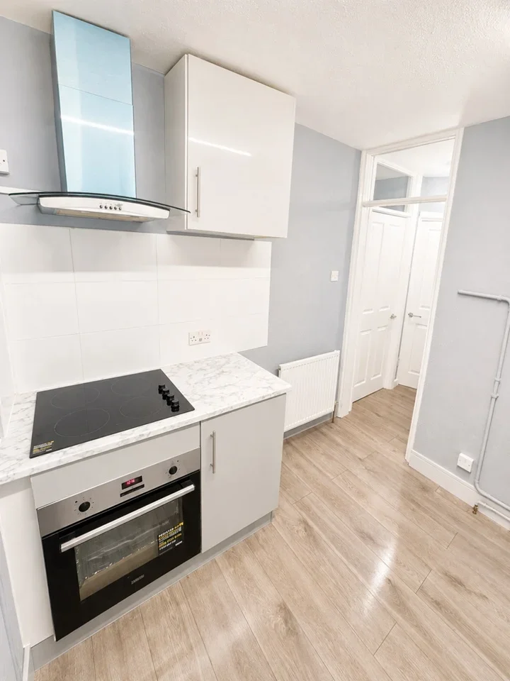 Flat Stuart Court in Hertsmere