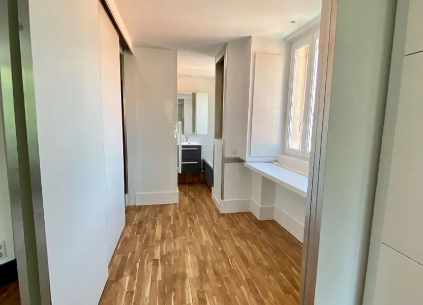 Appartement Avenue Raymond Comboul à Nice
