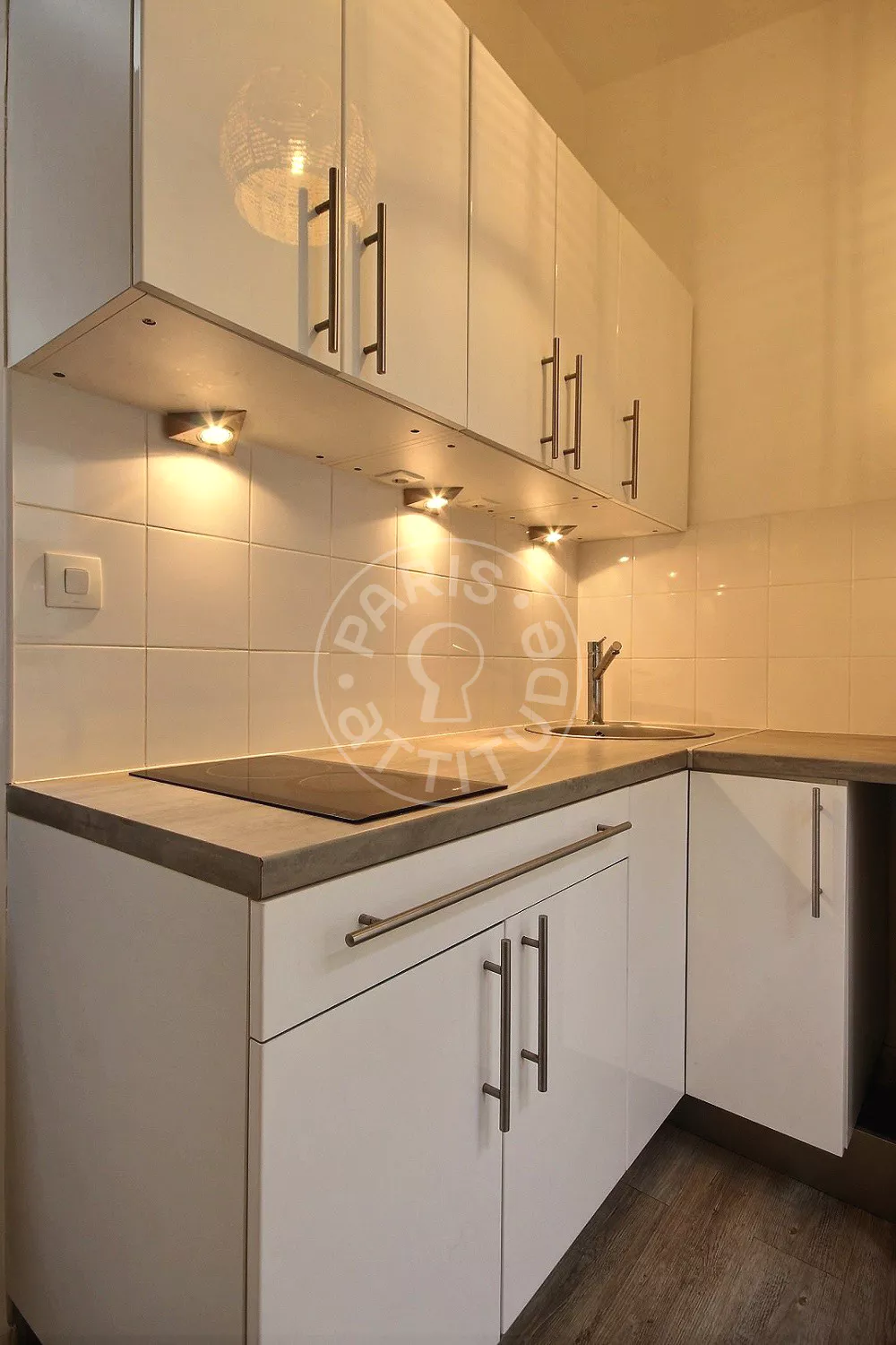 Appartement Rue Marguerite de Rochechouart à Paris