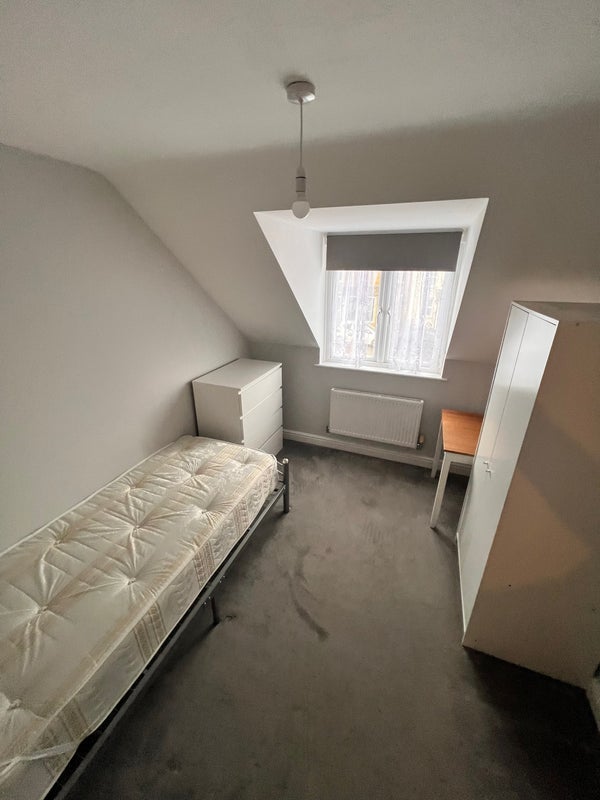 Room New Road in Uttlesford
