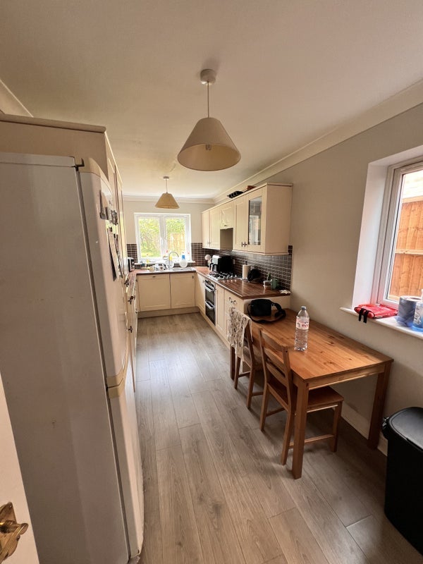 Room New Road in Uttlesford