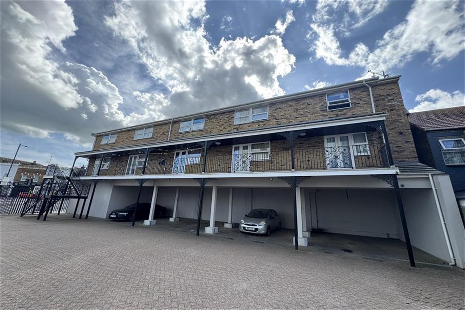 Flat London Road in Southend-on-Sea