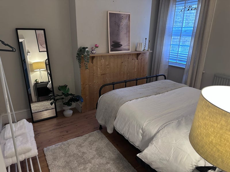 Room Dorothy Road in Greater London
