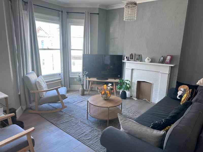 Room Dorothy Road in Greater London