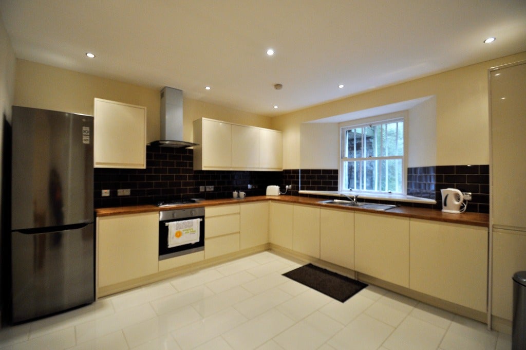 Room East Newington Place in City of Edinburgh