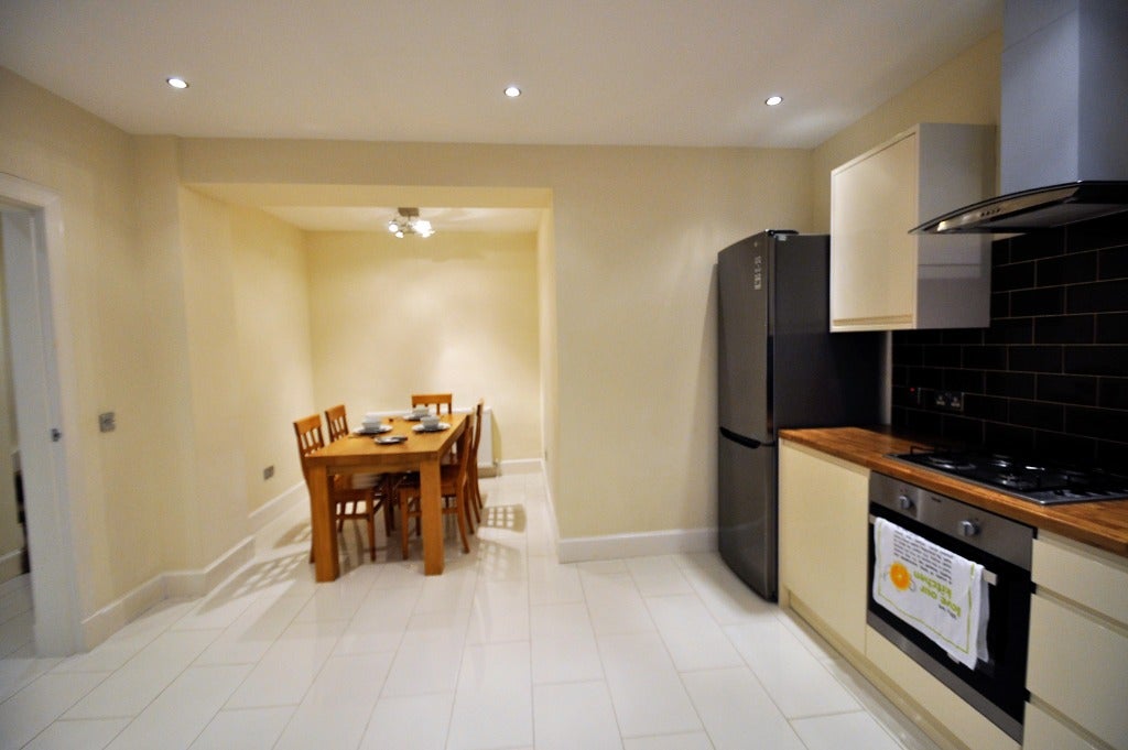 Room East Newington Place in City of Edinburgh