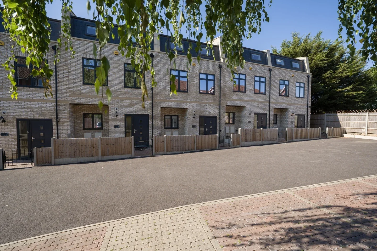 House Cunningham Park in Greater London