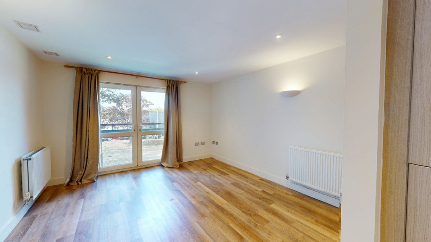 Flat Princess Elizabeth Way in Cheltenham