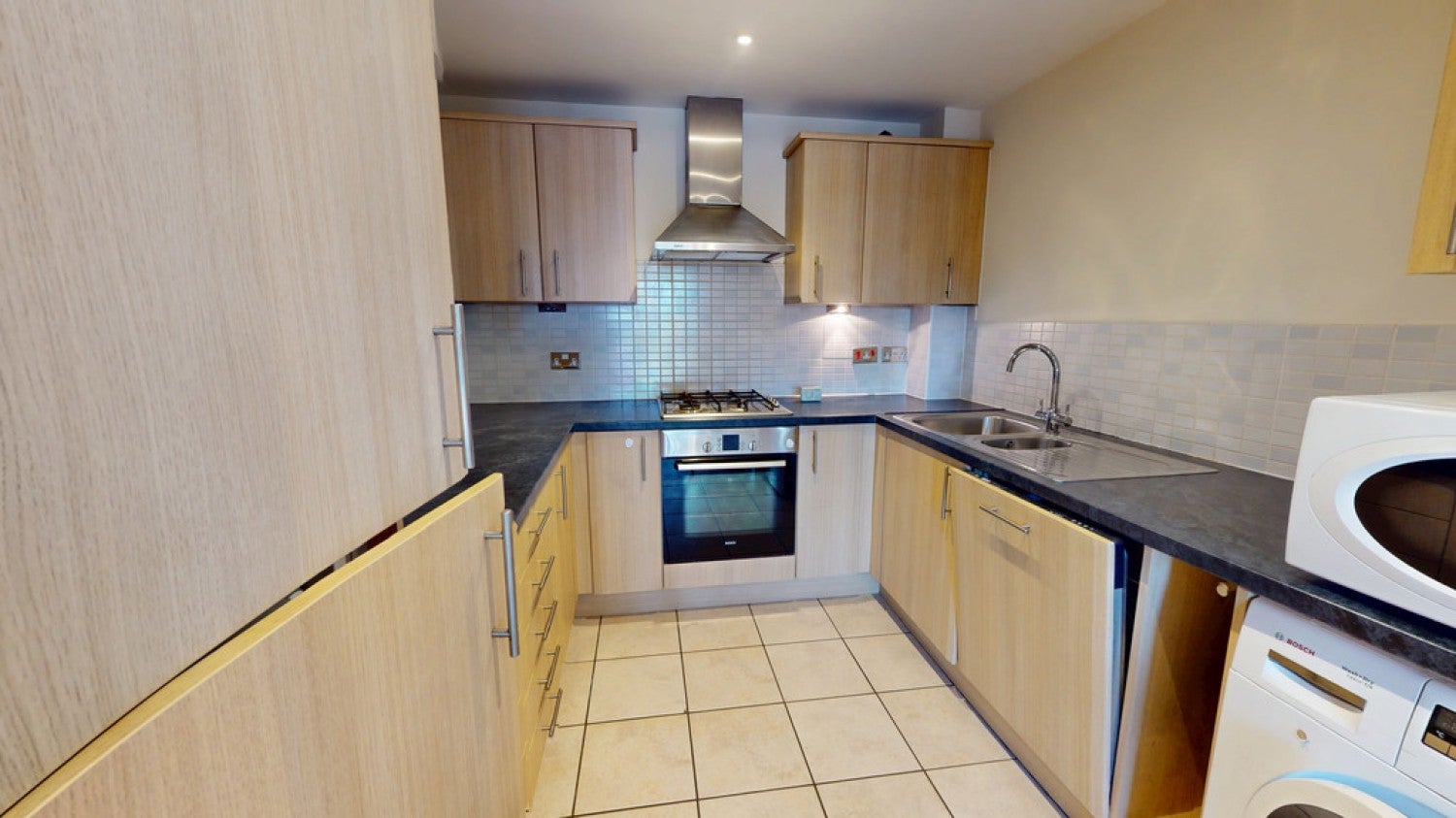 Flat Princess Elizabeth Way in Cheltenham