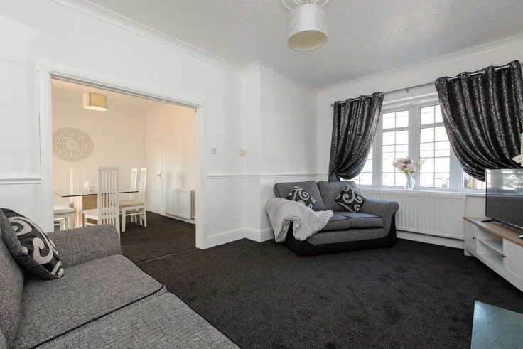 Flat Throstlenest Avenue in Darlington