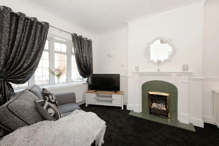 Flat Throstlenest Avenue in Darlington