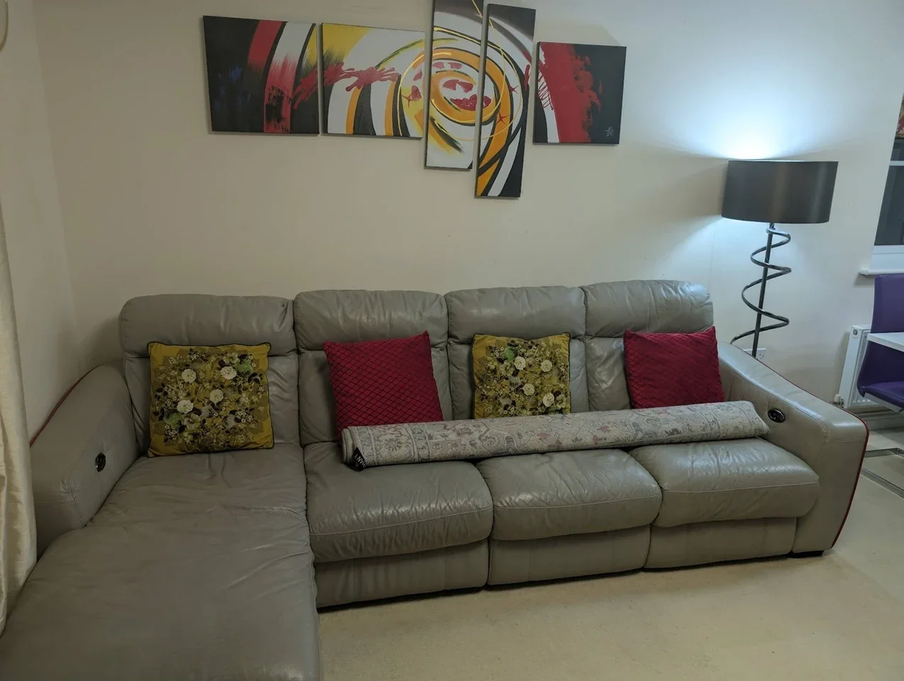House Dorrington Close in Greater London