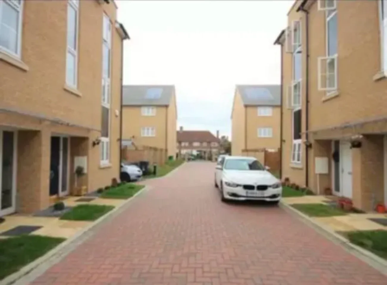 House Dorrington Close in Greater London