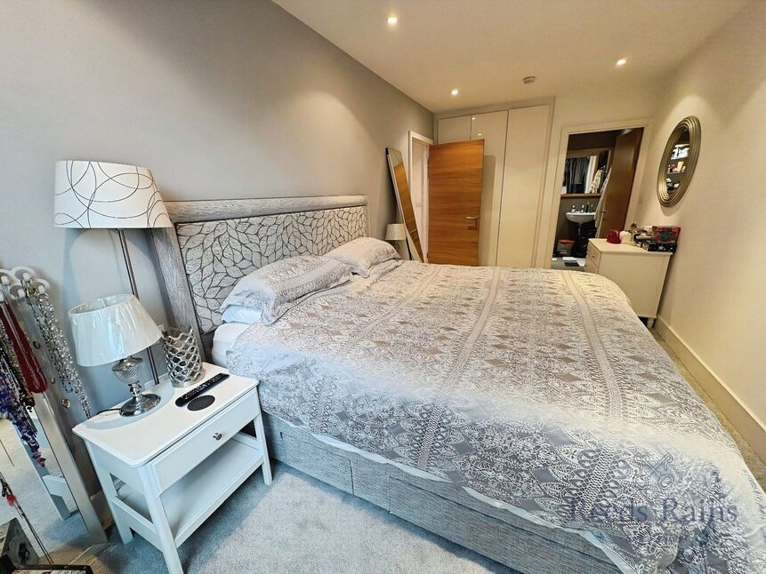 Flat Rumford Place in Liverpool