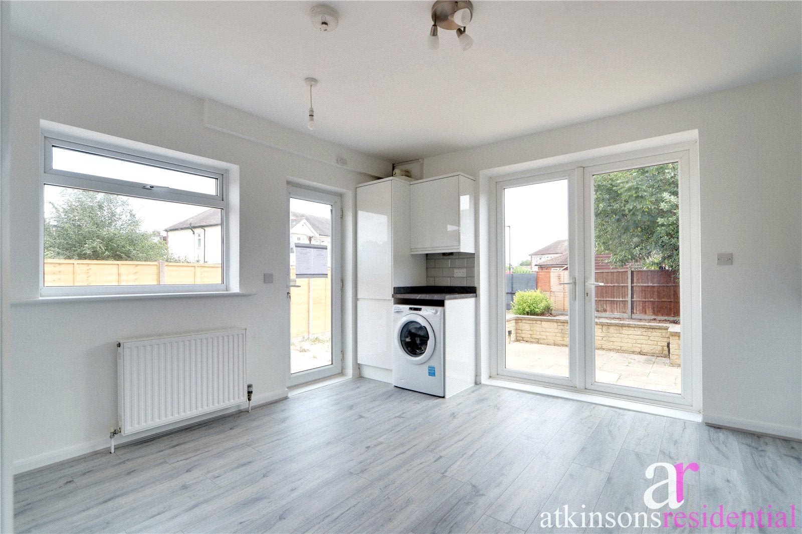 House Willow Road in Greater London
