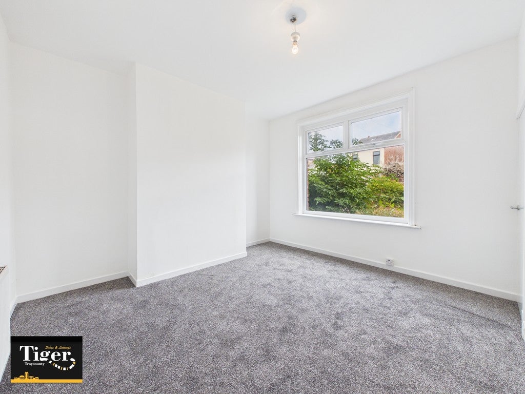 Flat Harley Road in Blackpool