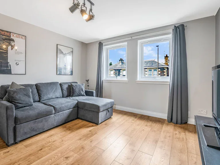 Flat Gorgie Road in City of Edinburgh