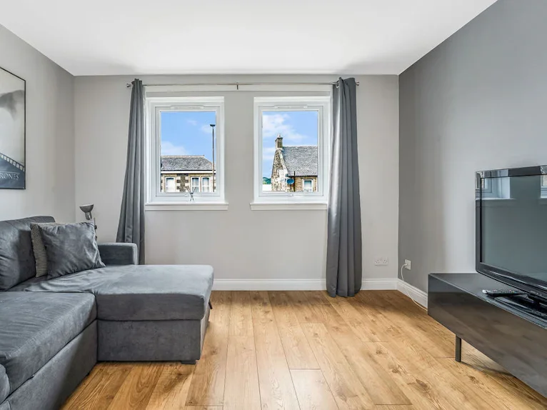 Flat Gorgie Road in City of Edinburgh