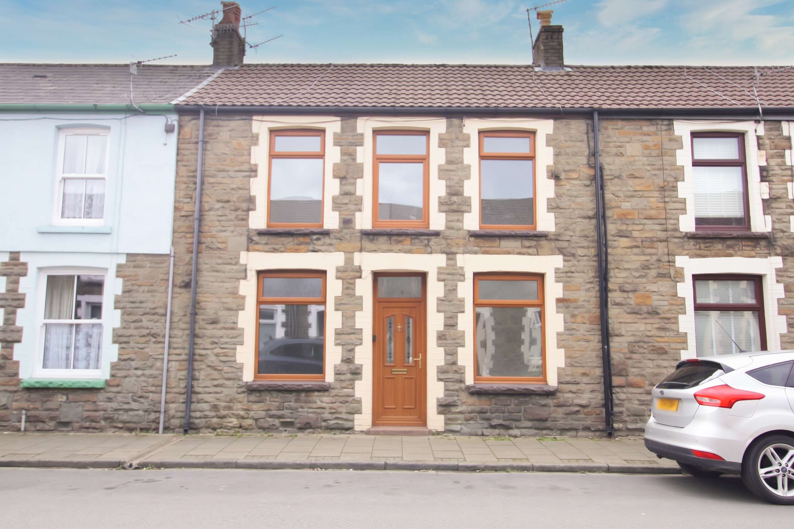 House Gelli Road in Pentre