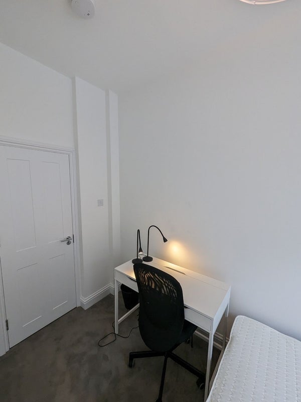 Flat Sadley Place in Greater London