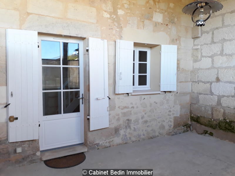 Maison Rue de l'Isle à Guîtres