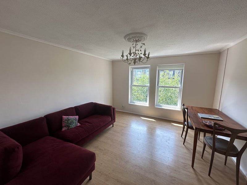 Room Well Street in Greater London