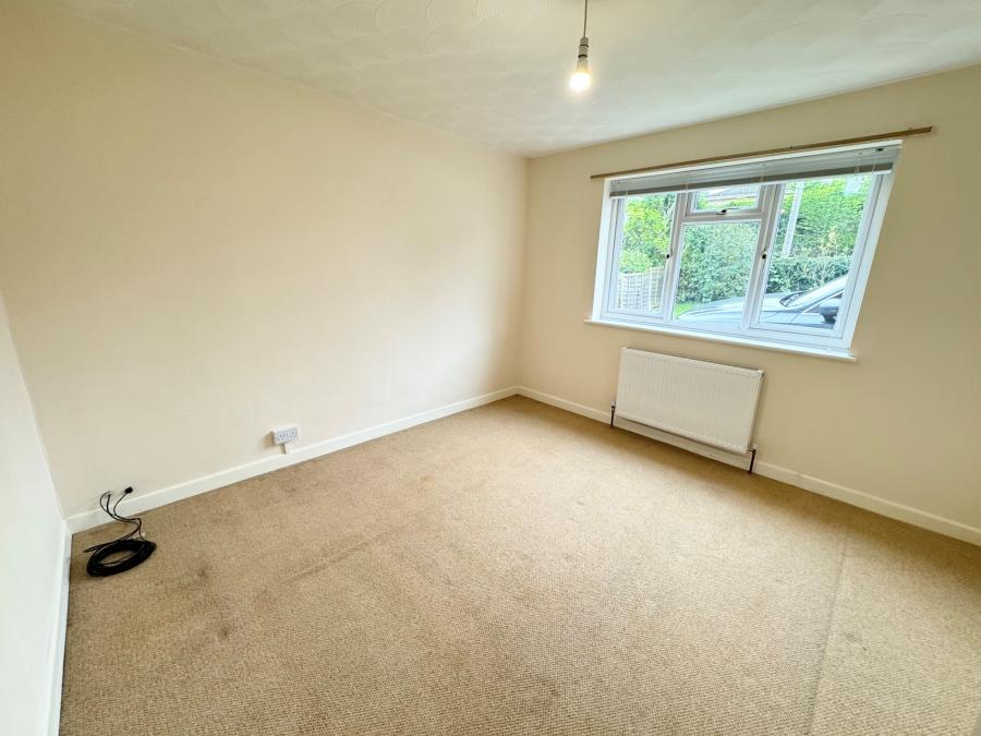 House Kempshott Lane in Basingstoke and Deane
