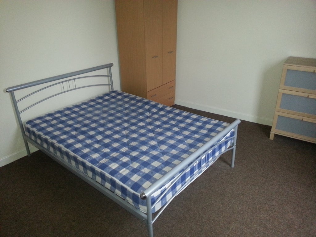 Room Ilkeston Road in Nottingham